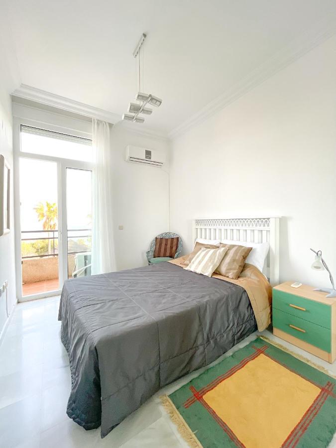 Modern Three-Level Apartment Near The Sea بينالماذينا المظهر الخارجي الصورة