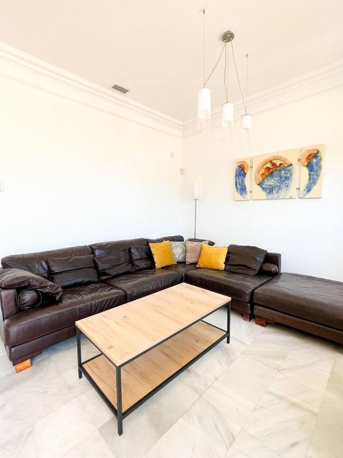 Modern Three-Level Apartment Near The Sea بينالماذينا المظهر الخارجي الصورة